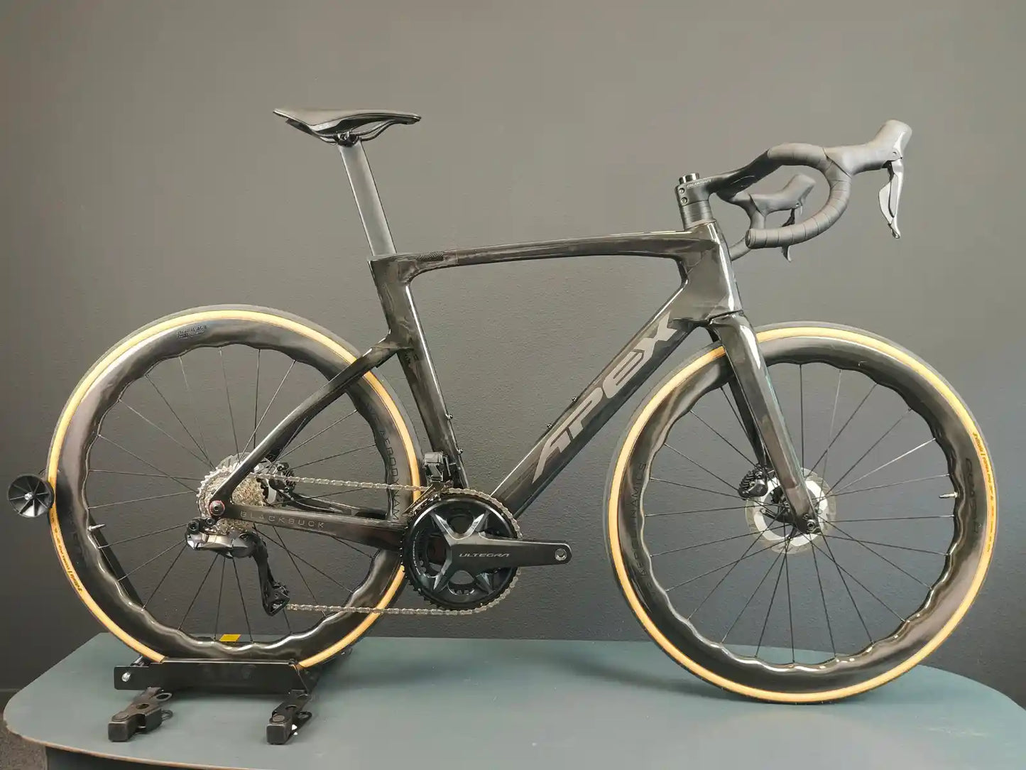 Apex BlackBuck Carbon Black Shimano Ultegra Di2 Racefiets 56cm