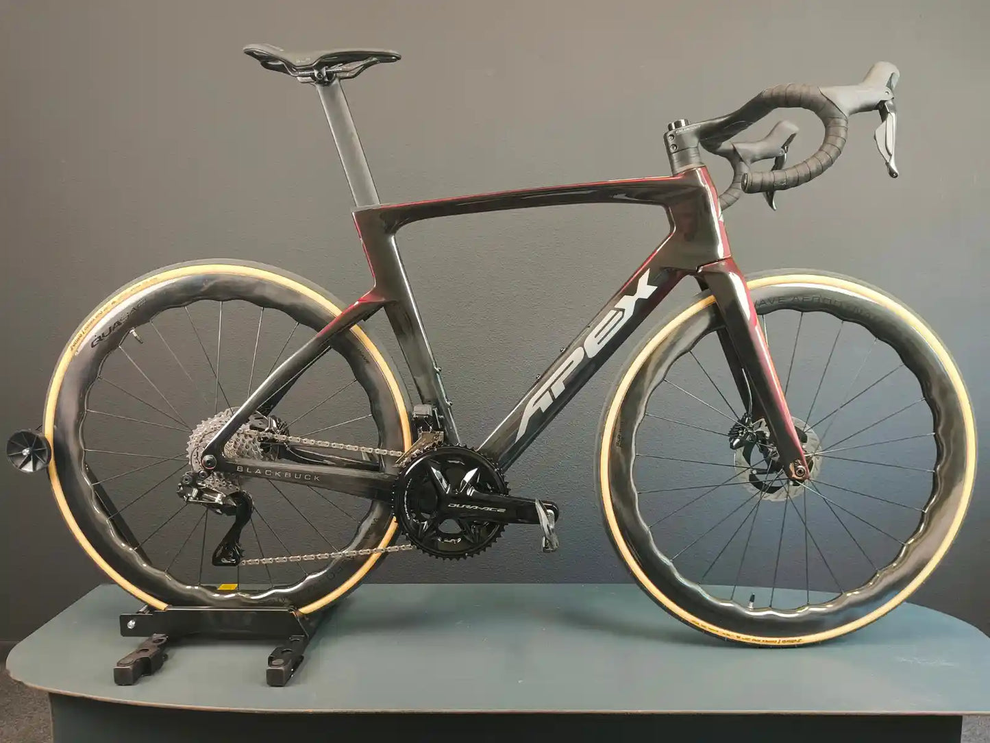 Apex BlackBuck Shimano Dura-Ace Di2 Fireball Carbon Racefiets 57cm