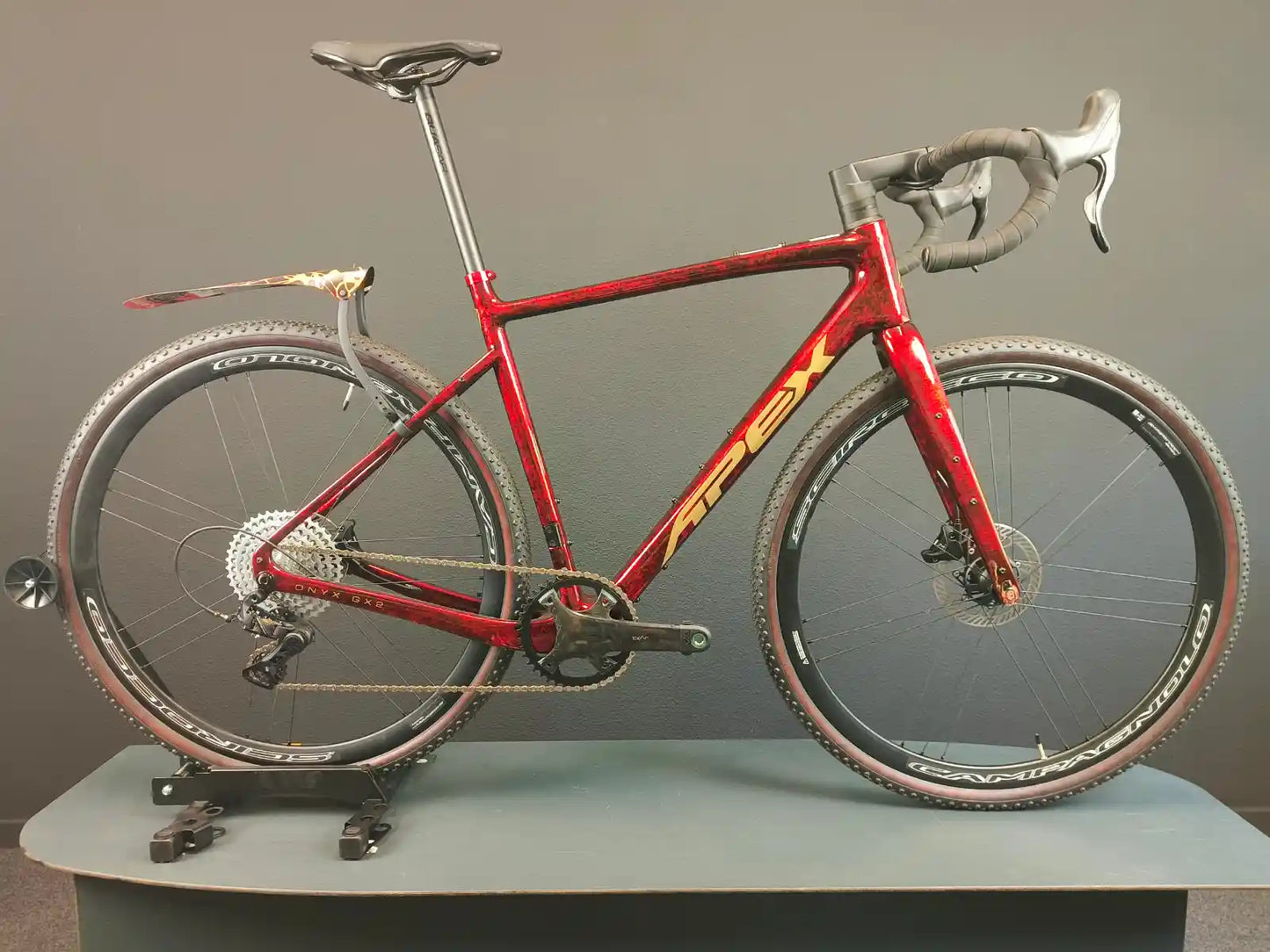 Apex Onyx GX2 Campagnolo Ekar Marble Red Gravelbike 54cm