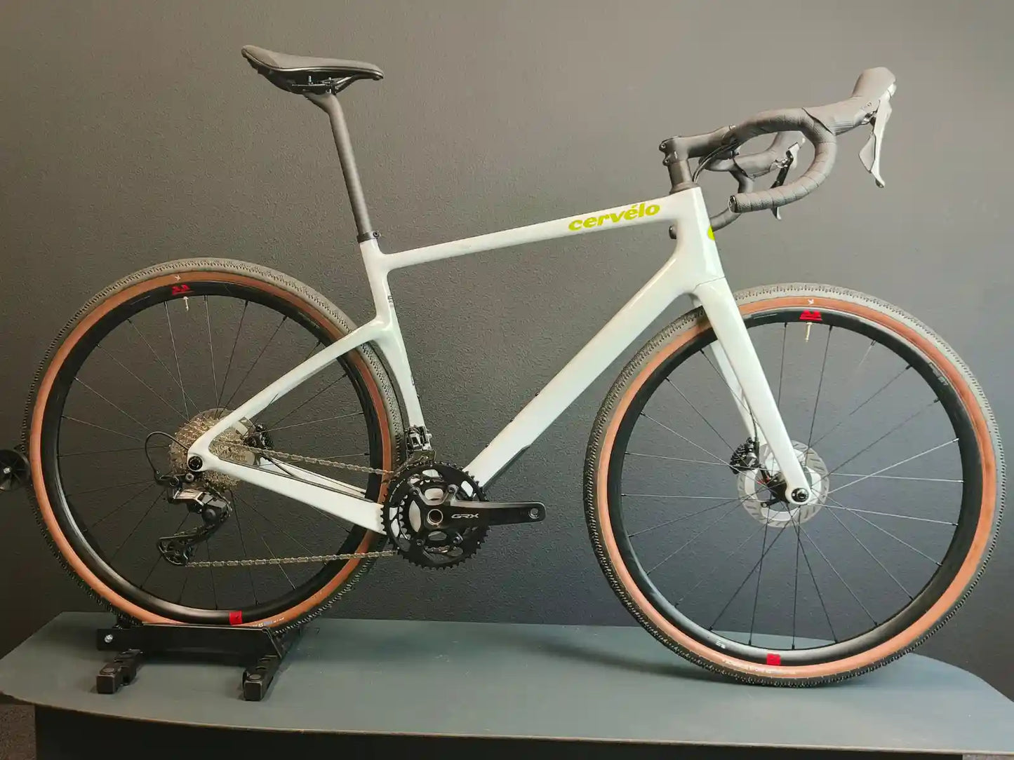 Cervélo Aspero Shimano GRX Sea Ice Gravelbike 56cm