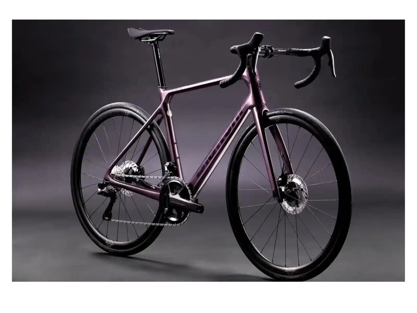 Bianchi Infinito Shimano 105 DI2 12-Speed Racefiets / Mid Summer Sale