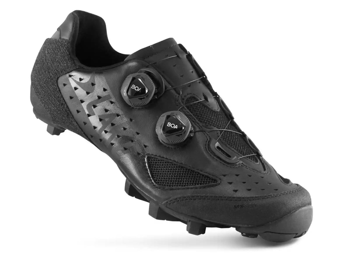 Lake MX238 gravelschoenen zwart, carbon zool met dubbele BOA-sluiting